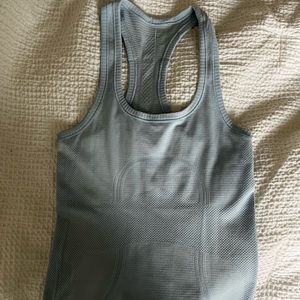Lululemon cropped swiftly tank